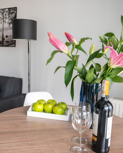 Food & Drinks, P&O Apartments Oxygen Wronia 7, Warsaw