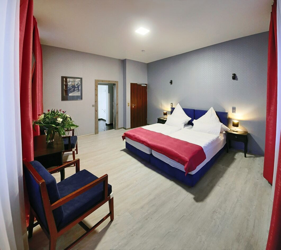 Bedroom 3, Micha'S Hotelbetriebe – Hotel Am Markt, Börde