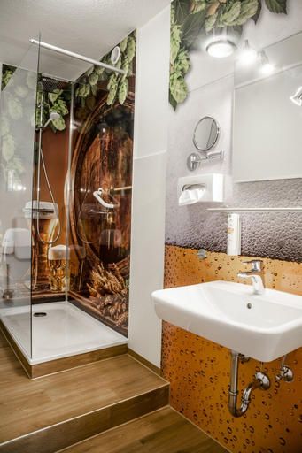 Bathroom 5, Hotel Ertl, Kulmbach