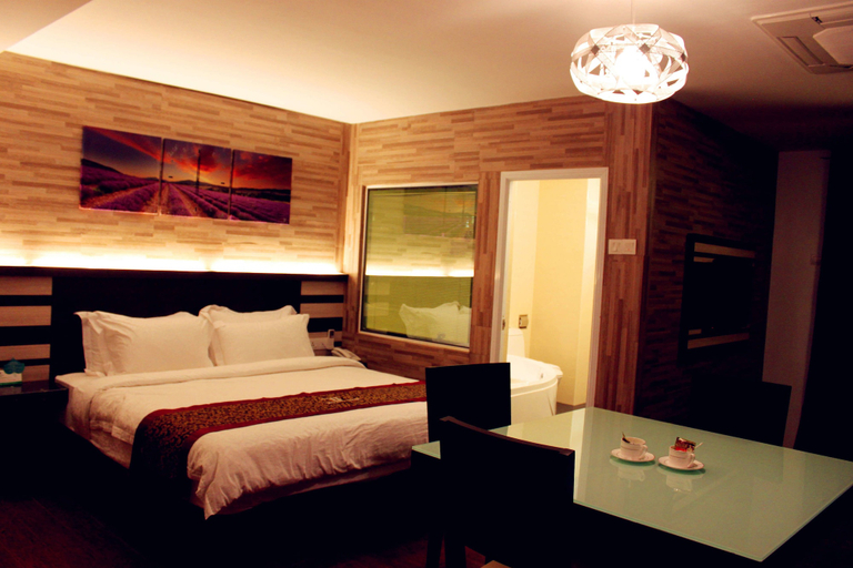 Bedroom 3, Hotel Time Nilai, Seremban