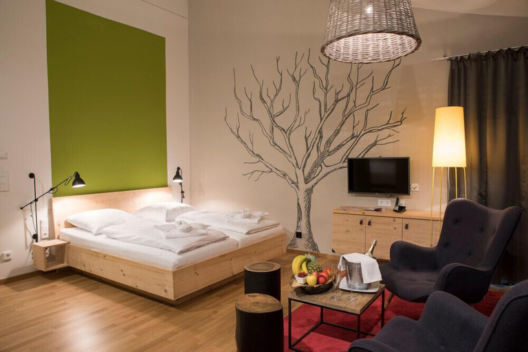 Bedroom 3, Leiners Familienhotel, Garmisch-Partenkirchen