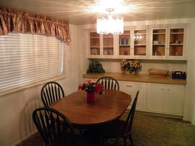 Others 4, 1149 Herbert Unit B, El Dorado