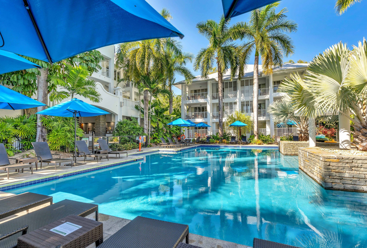 Sport & Beauty 4, Elysium Private Accommodation at The Beach Club, Cairns