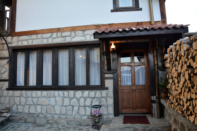 Exterior & Views 2, Trenchova Guest House, Bansko