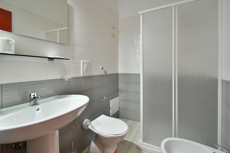 Bathroom, Delberg Palace Hotel, Chieti