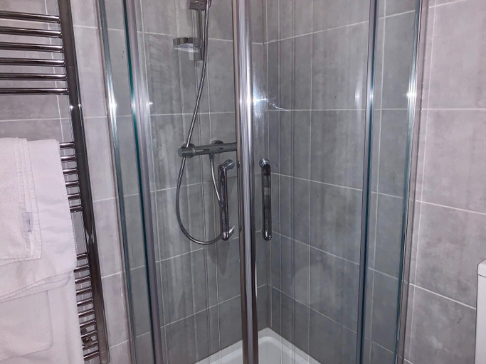 Bathroom 4, The Old Lodge, North Yorkshire