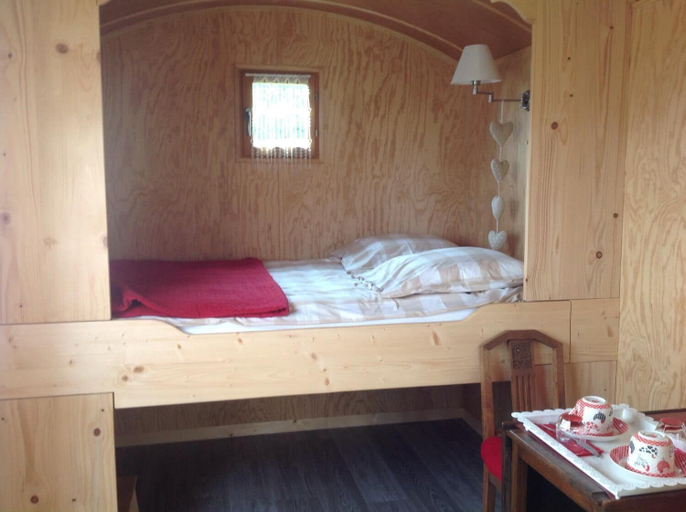 Bedroom 3, Chambres & Roul'Hotes De La Rance, Ille-et-Vilaine