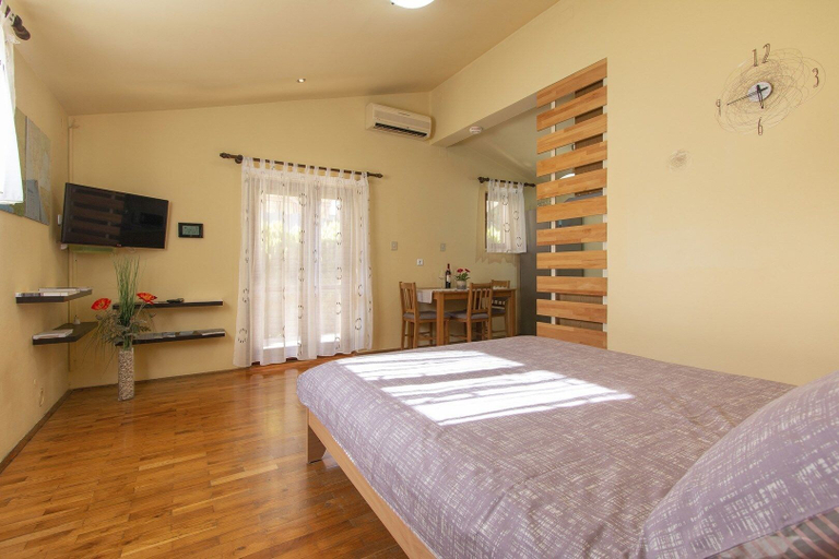 Bedroom 2, Studio Erin, Rovinj