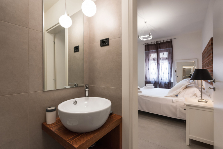 Bathroom 4, Il Vicolo Aparthotel Verona, Verona