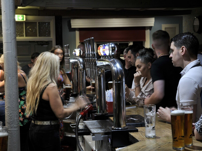 Food & Drinks 5, The Coach Hotel, Warwickshire