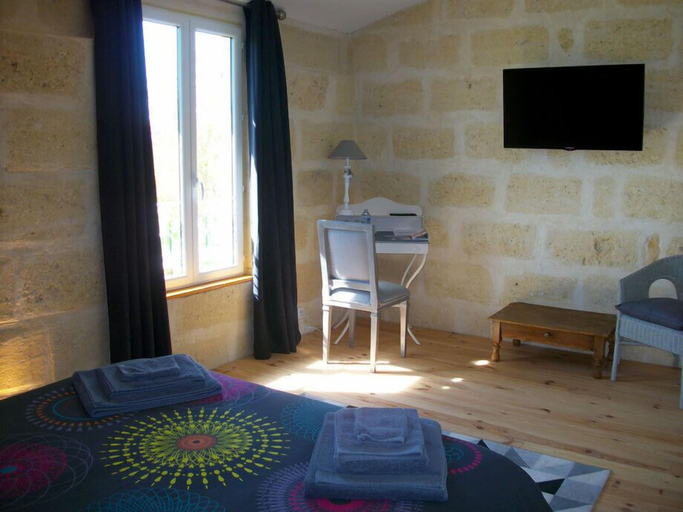 Others 5, Domaine de Monein, Gironde