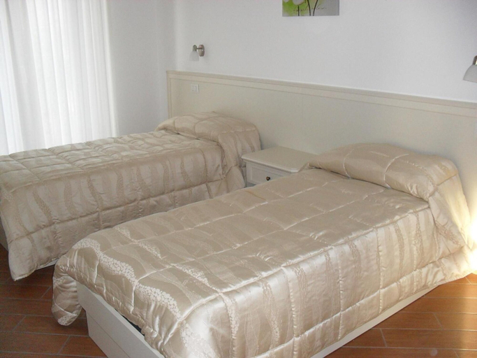 Bedroom 3, Hotel Giardino San Michele, Salerno