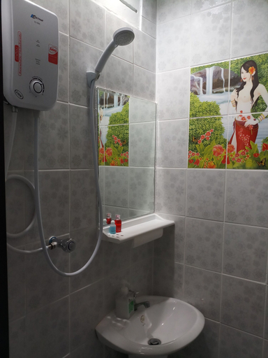 Bathroom 5, Kata S.T. House, Pulau Phuket