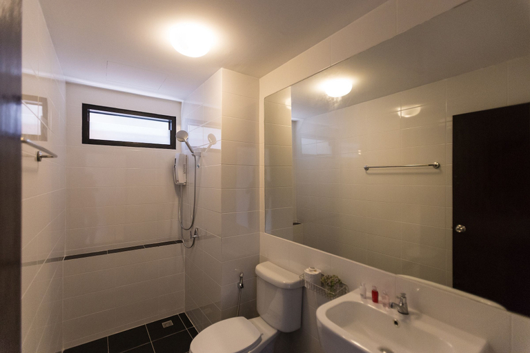 Bathroom 4, Rumpai Loft Habitat, Muang Chiang Mai