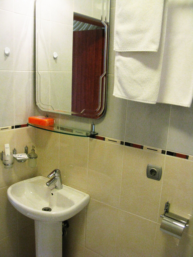 Bathroom 3, Rings Hotel, Ekaterinburg gorsovet