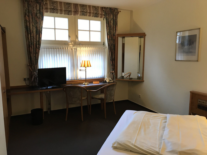Bedroom 2, Aust Das Landhotel, Warendorf