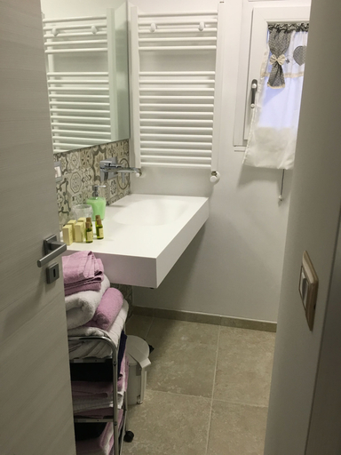 Bathroom 5, Il Peccato Originale, Matera