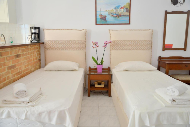 Bedroom 4, Giannis Hotel Apartments, South Aegean