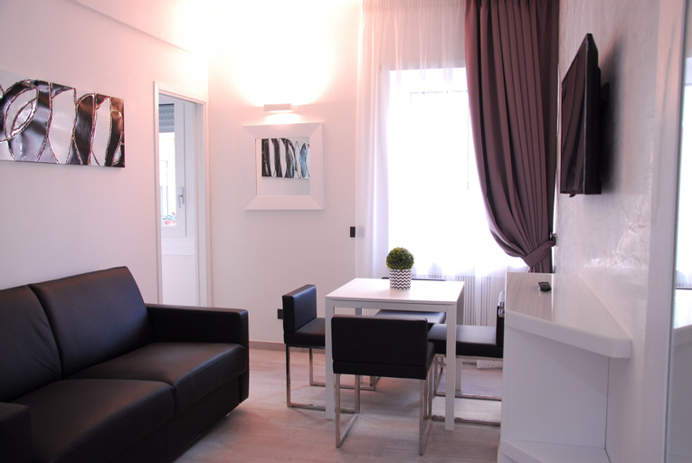 LHP Suite Rapallo, Genova