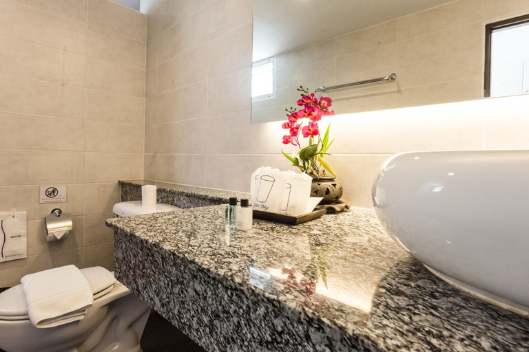 Bathroom 4, The Wing Lanna Hotel, Muang Chiang Mai