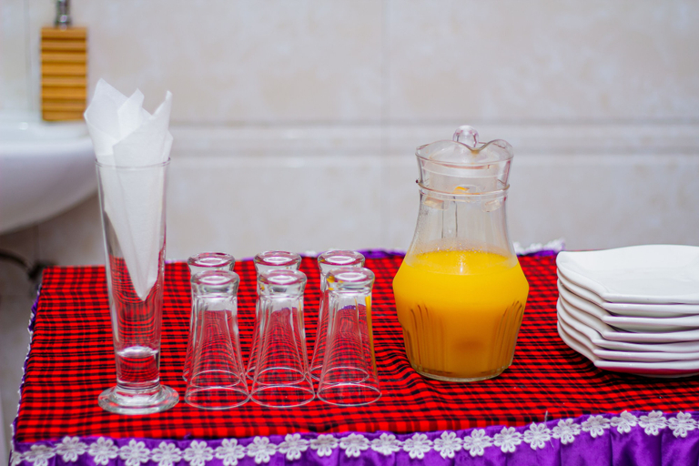 Food & Drinks 5, Star City Hotel, Kinondoni