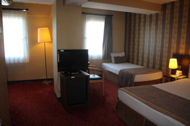 Bedroom 4, Hotel Palm City Akhisar, Akhisar