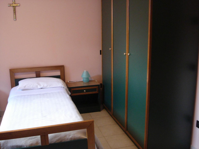 Bedroom 4, Grandinetti Hotel, Cosenza