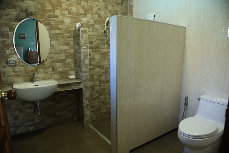 Bathroom, Phachuanchom Khaoyai, Pak Chong