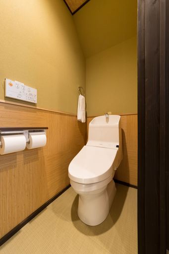 Bathroom 4, Kyotoya Tsuki no Yu Bettei, Kyoto
