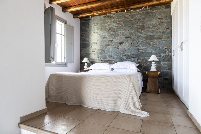 Bedroom 5, Provalma, South Aegean