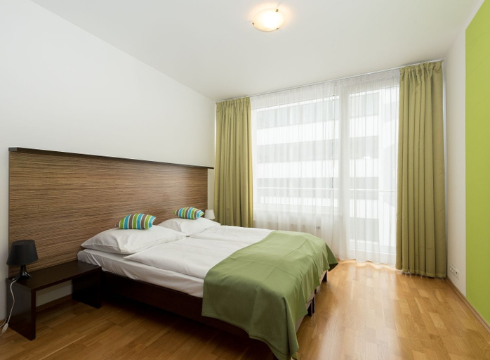 Bedroom 3, Aparthotel Angel, Praha 5
