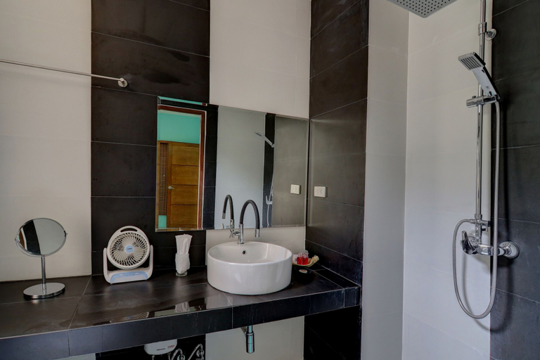 Bathroom 5, Chaweng Noi Villa, Ko Samui
