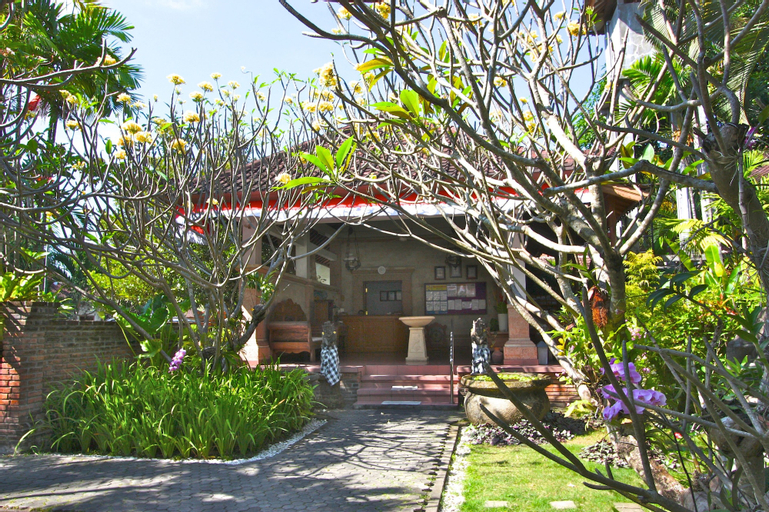 Exterior & Views 2, Bumi Ayu Bungalows, Denpasar