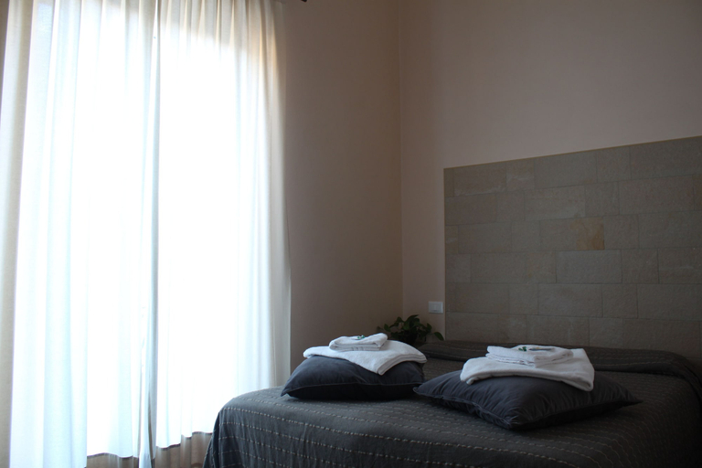 Bedroom 2, B&B Cernaia 42, La Spezia
