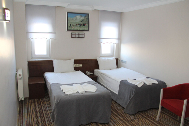 Bedroom 3, Grand Eras Hotel, Develi