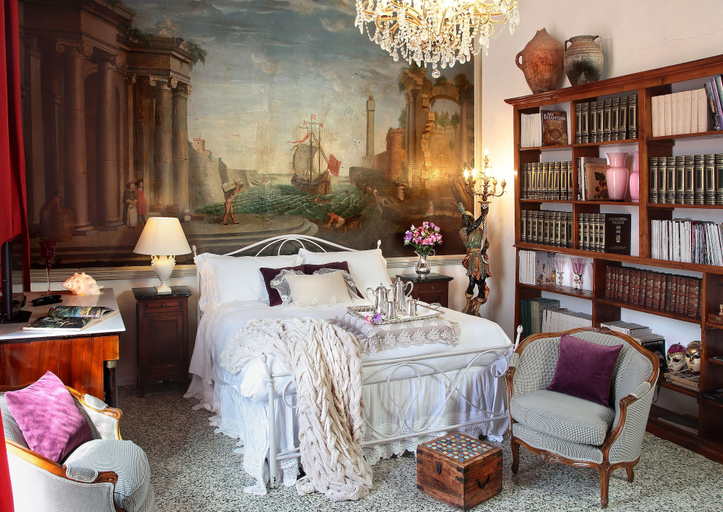 Others 4, Arnaboldi Palace, Pavia