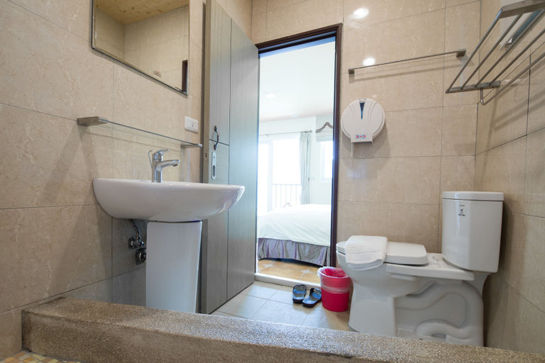 Bathroom 4, Sunshine B&B, Pingtung
