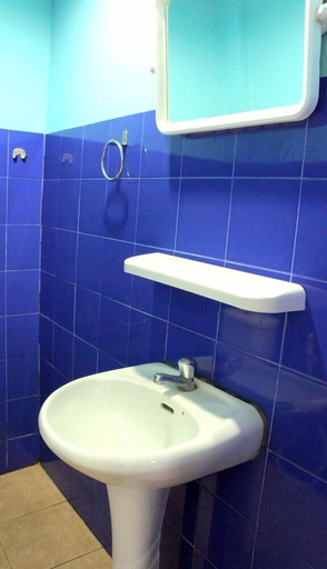 Bathroom 3, Flashpackers, Mueang Krabi