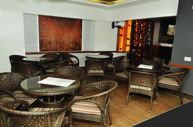 Food & Drinks 5, Lagos Hotel, Starehe