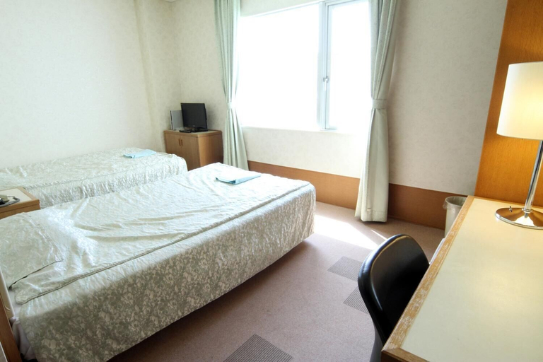 Bedroom 3, Hotel Hiroshima Sunplaza, Hiroshima