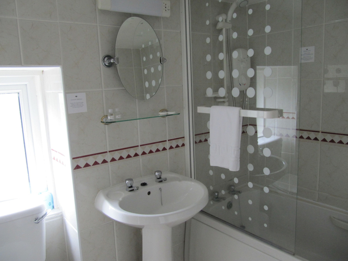 Bathroom 3, The Manor Country House Hotel, Dumfries and Galloway
