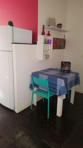 Others 3, Etours - Lindo 2 Quartos no Coração de Ipanema, Rio de Janeiro