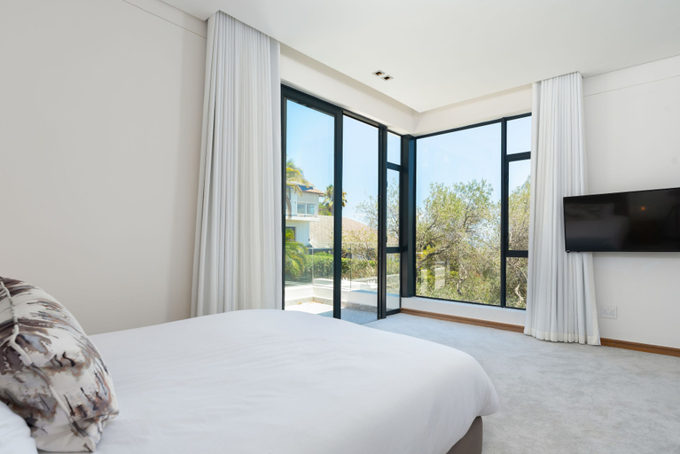 Bedroom 4, Coeur De Lion 5, City of Cape Town