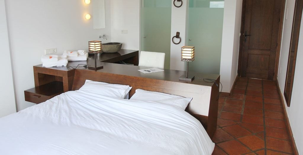 Bedroom 5, Arriadh Hotel, Málaga