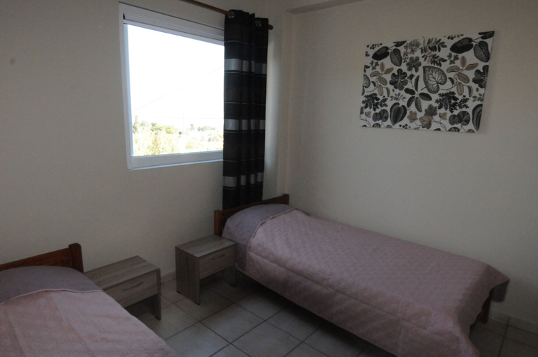 Bedroom 2, Santa Marina Apartments, Attica