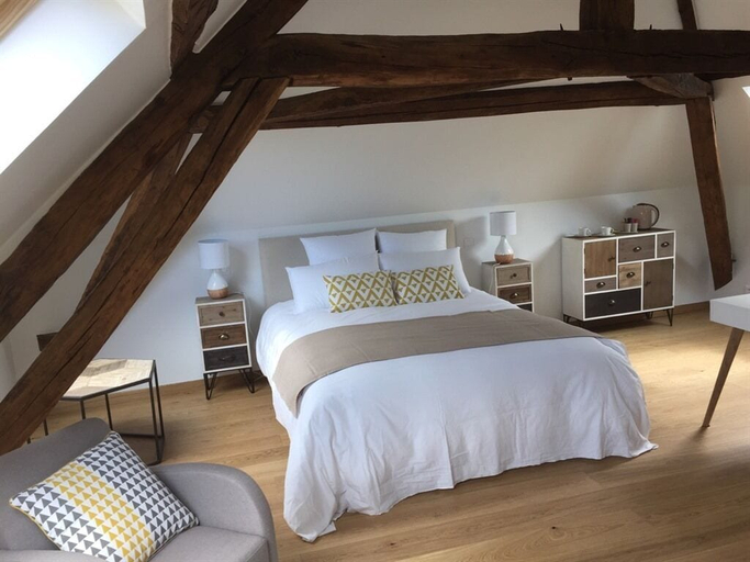 Bedroom 3, L'escale de Broglie, Eure