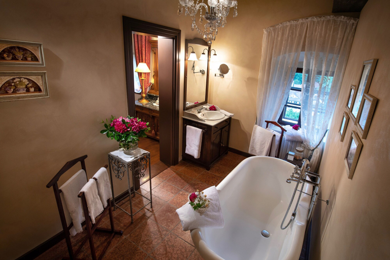 Bathroom 4, Hotel Kendov Dvorec, Idrija