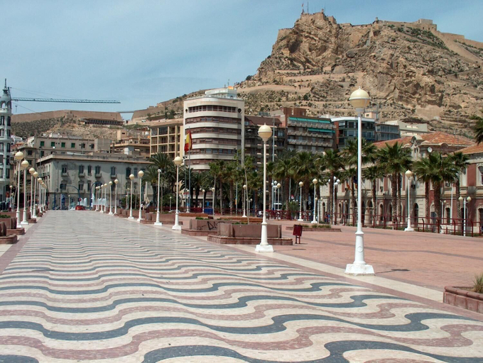 Exterior & Views 2, Alicante Central Rambla Apartment, Alicante