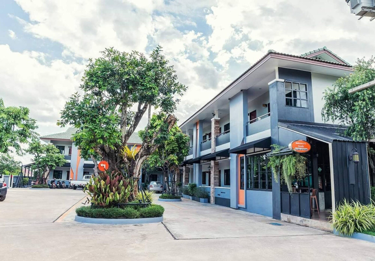 Exterior & Views 2, Warintorn Court, Muang Nong Khai