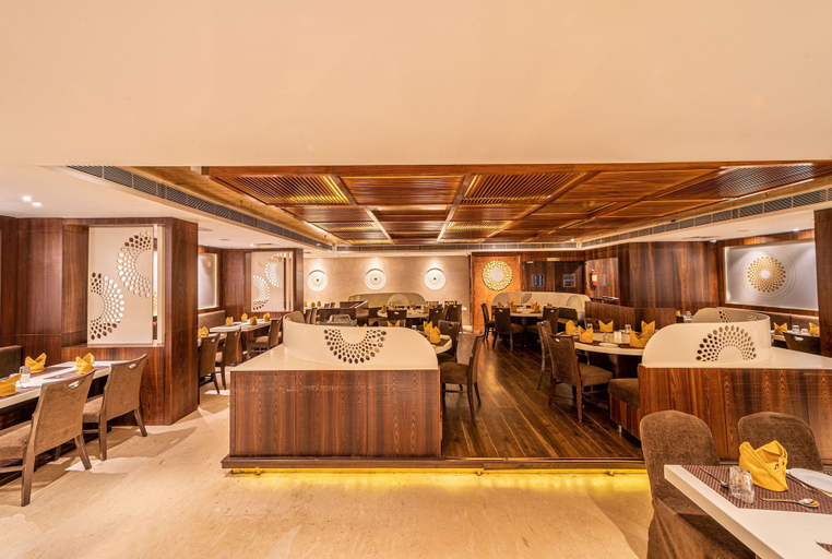 Food & Drinks 5, Hotel Lilac, Kota